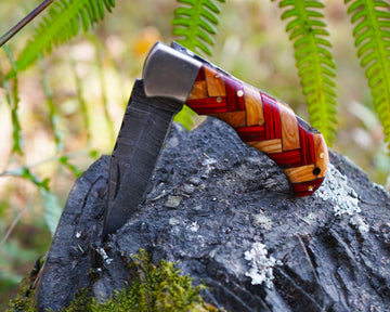 Handmade Premium Damascus Folding Knife - Made for Hunting and Survival | Sharp pocket knife with sheath